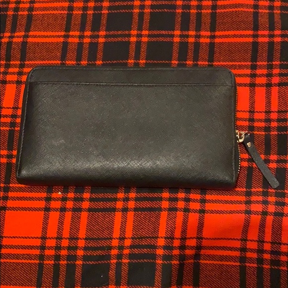 🛑SOLD🛑 Kate spade wallet - Picture 2 of 10